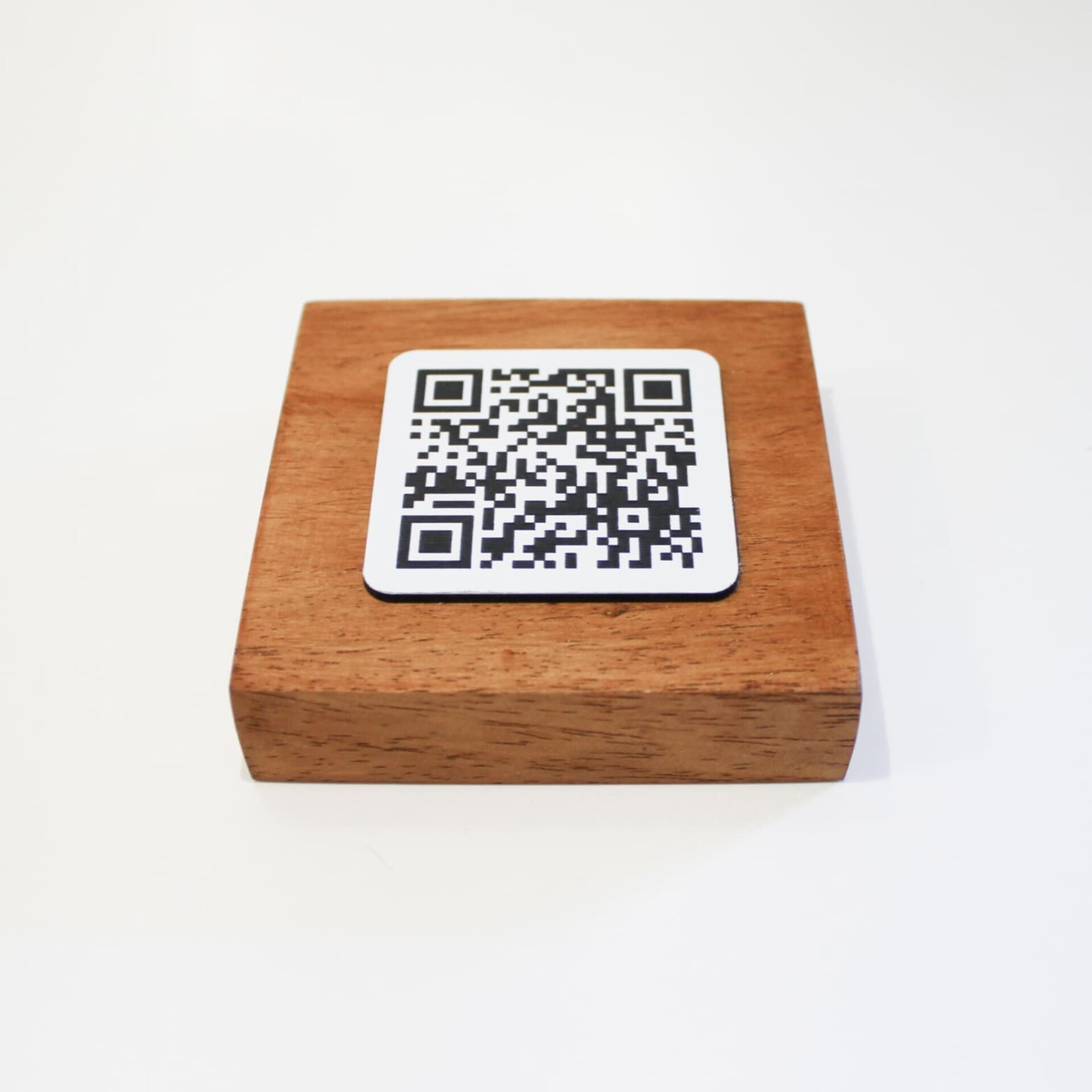 Taco QR madera Pino XL 2cm - 4