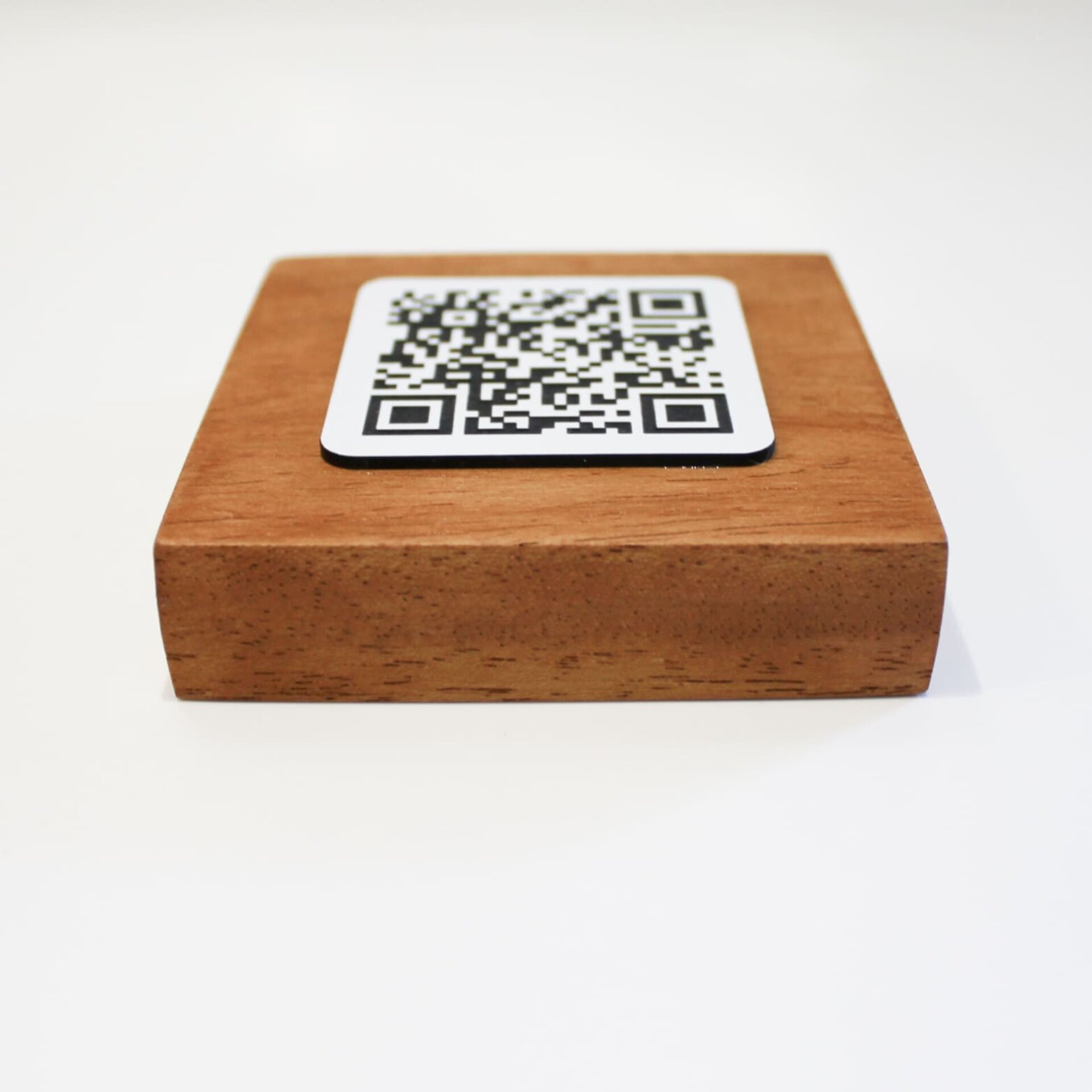 Taco QR madera Pino XL 2cm - 3